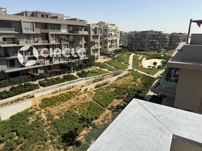 ستوديو بتراس ٢٠٠م للإيجار في فيليت سوديك Villette SODIC التجمع الخامس القاهرة الجديدة بالقرب من الAUC و الجولدن سكوير Golden Square