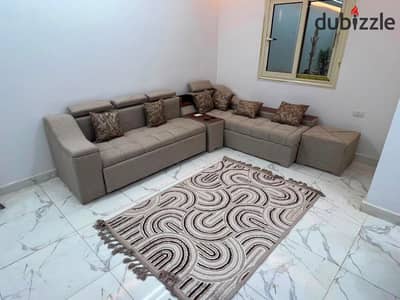 Furnished apartment for rent in October, second neighborhood, steps to the parking lot, and the exclusive university.