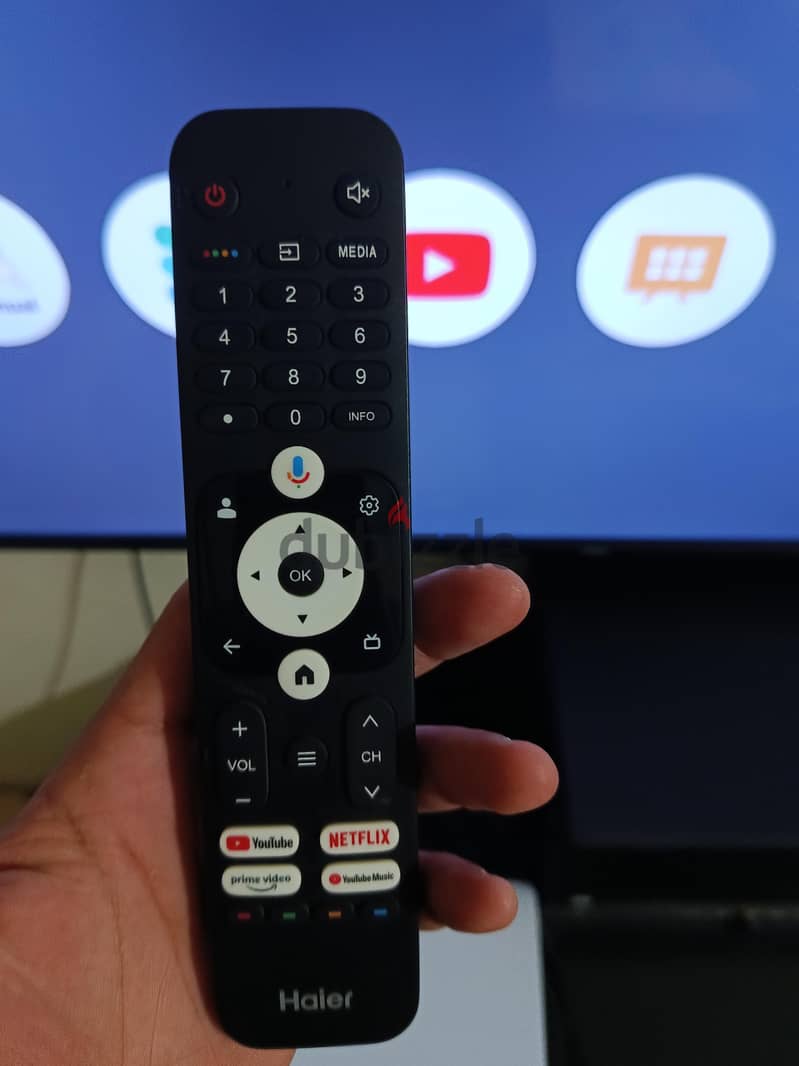 PS5 + Haier QLed Tv 65 inch 8