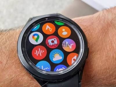 Samsung watch 4 للبدل بي ايفون كوبي او اندرويد