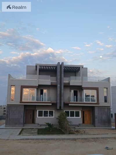 villa apartment with open roof On 7 Years installment