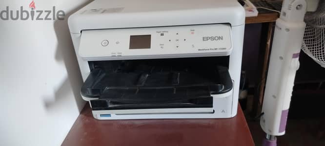 طابعة ايبسون 5390 بحالة ممتازة