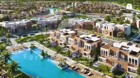 شاليه غرفتين بإطلالة مباشرة على اللاجون في أوجامي | 5% مقدم وأقساط متساوية على 8 سنوات | فرصة مميزة في رأس الحكمة