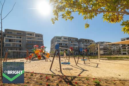 For Sale in Palm Hills New Cairo, a well-sized ground apartment offering the comfort of a private garden and a practical 3-bedroom layout.
