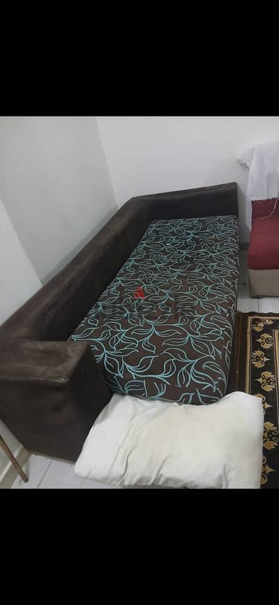 كنبة خشب زان