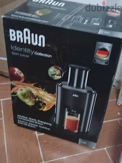 4 unused kitchen machines bought from dubai brand new