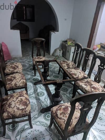 سفرة ٨ كراسي للبيع