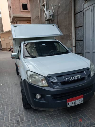 ايسوزو دى ماكس 2015 Isuzu D-Max 2015