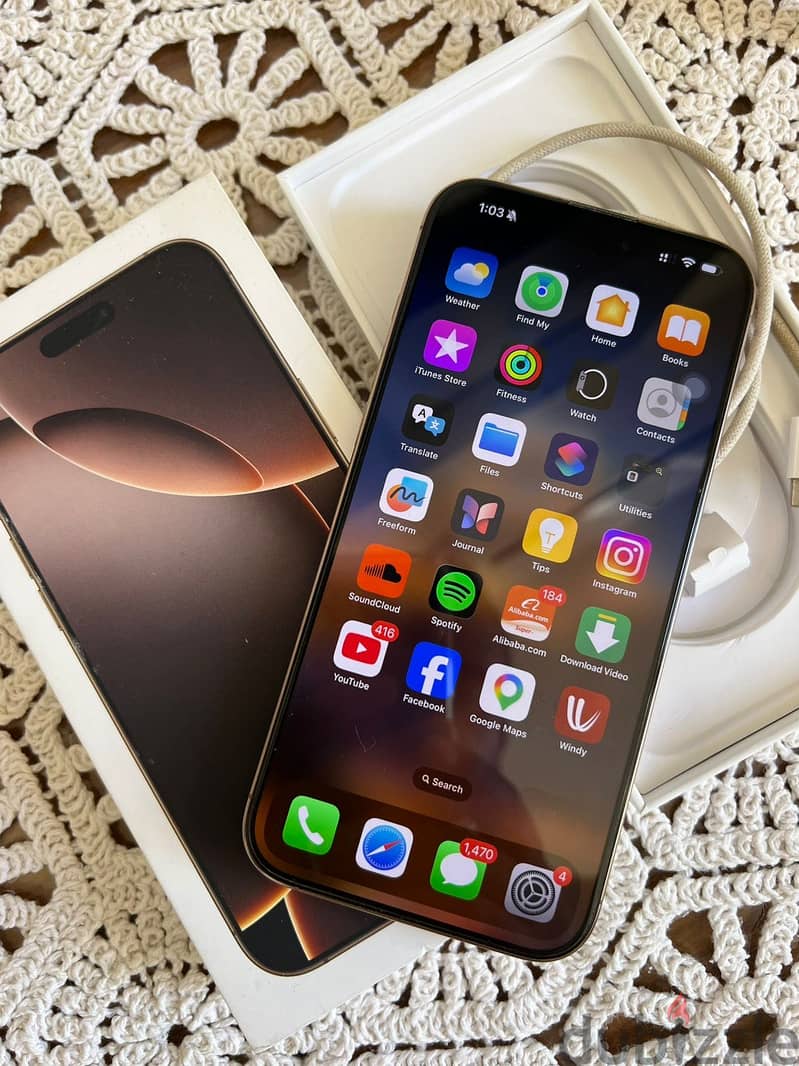 Apple - iPhone 16 Pro max 256gb 9