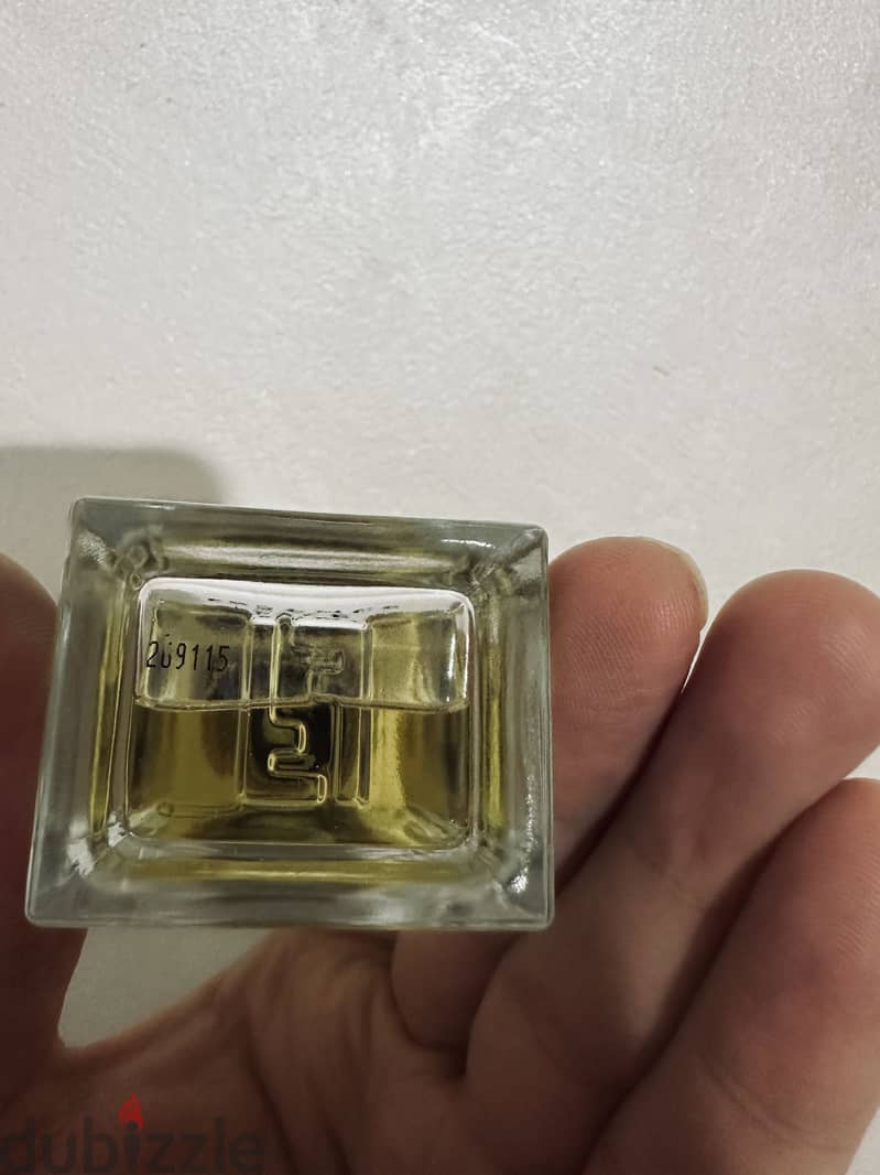 Vantage perfume 2