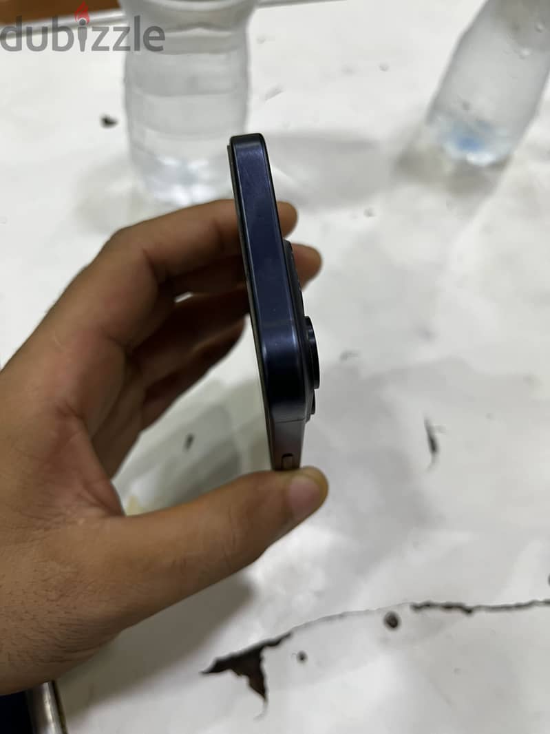 Apple - iPhone 15 Pro 2