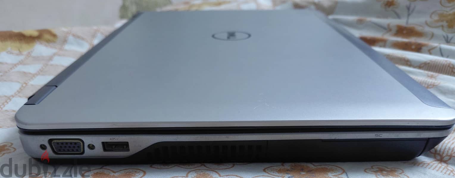 Dell Latitude E6440 4