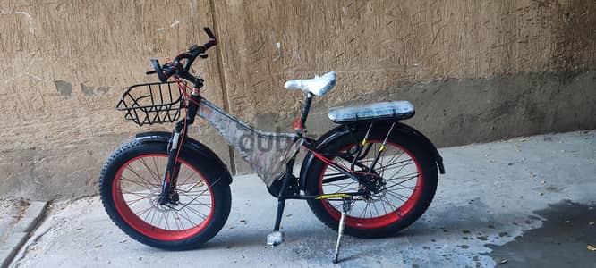 عجلة foneix دبابة