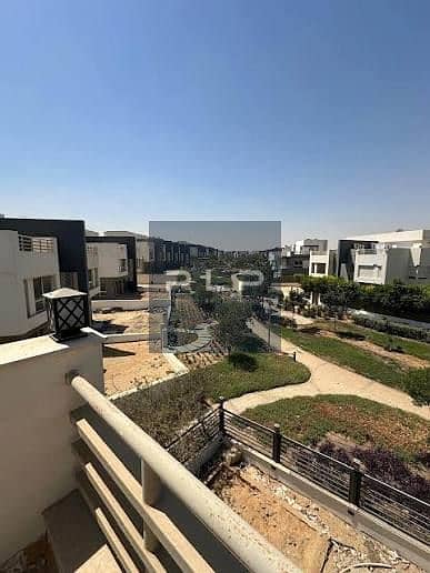 Ready To Move Standalone Villa Resale in Hyde Park New Cairo Ready To Move Standalone Villa Resale in Hyde Park New Cairo