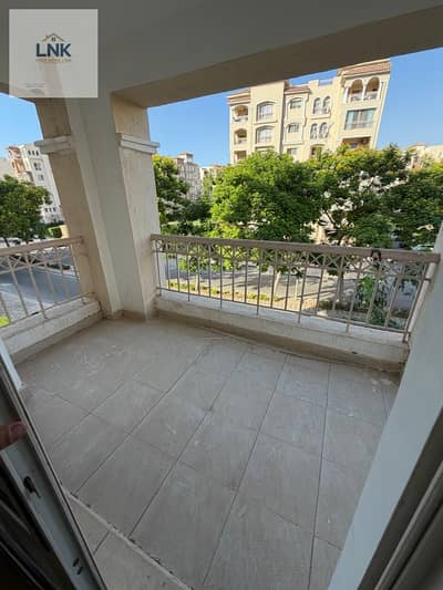 For sale in my city, an apartment model 300 175. View of Street 3 bedrooms, 2 bathrooms, floor 2 B1 For sale in my city, an apartment model 300 175. View of Street 3 bedrooms, 2 bathrooms, floor 2 B1