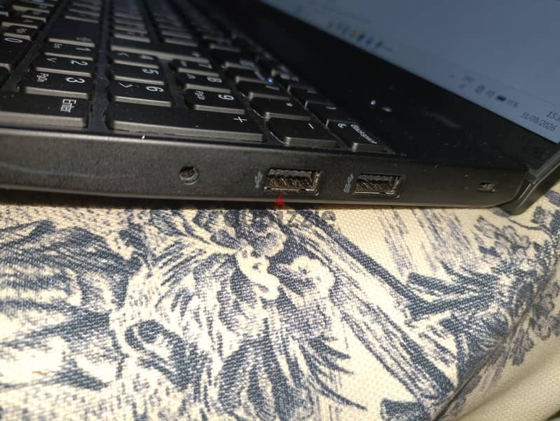 Lenovo ThinkPad e16 gen 3 2