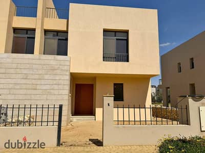 برايم لوكيشن تاون هاوس بفيو على لاند سكيب فى أو ويست بالقرب من MSA ومول مصر O West Orascom