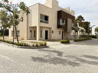 Villa independent for sale 420m in Compound Solaya Inertia immediate delivery at a bargain price