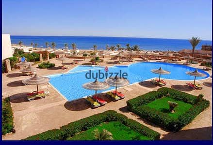 انتهز فرصة امتلك شاليه للبيع في العين السخنه متشطب بالفرش بخصم هو مقدمك وبView بحر بارقى القري على البحر بيلا رومانس