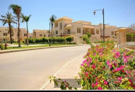 Villa for sale, distinguished, in Greenz Compound – Sheikh Zayed, area 303 meters, ground + first + roof, half finishing at a bargain price Villa for sale, distinguished, in Greenz Compound – Sheikh Zayed, area 303 meters, ground + first + roof, half finishing at a bargain price