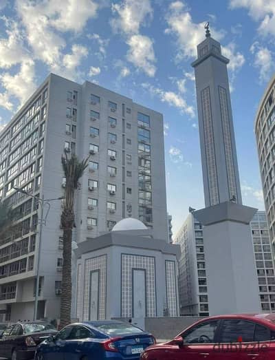 Apartment for sale in Compound One Qatamiya  190m semi-finished with a distinctive view of the largest garden