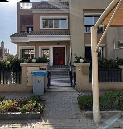 For quick sale: Villa at the price of an apartment in Sarai Compound, directly on the Suez Road, walled with Madinaty, ready for viewing, prime locati