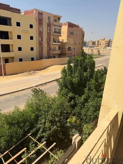 شقه للبيع بجاردنيا هايتس٢