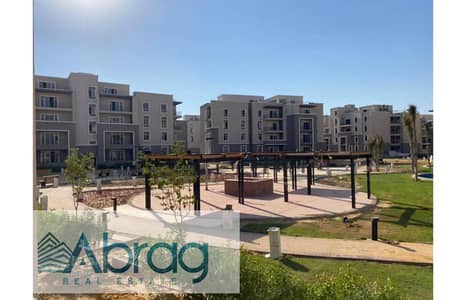 For sale an apartment of 253 meters with a garden of 106 m immediate delivery, October, in Sodic Sheikh Zayed