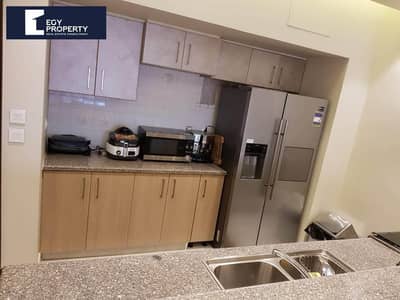 شقة للبيع متشطبة سوبر لوكس بالفرش موقع مميز استلام فوري في ليك فيو ريزيدنس  Lake View Residence