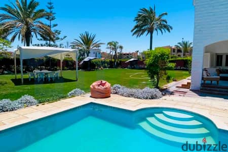 Villa for sale, 3000 sq m, North Coast - Marina 5 (third row from the lake)