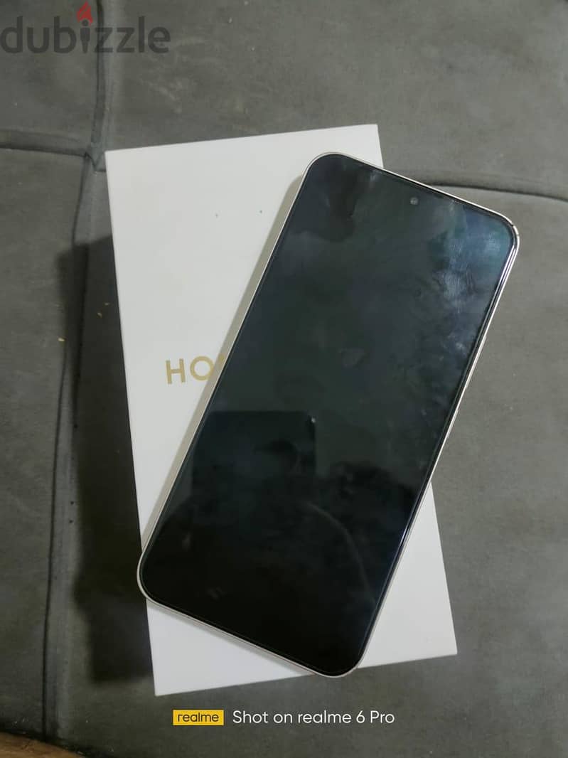 Honor 400 5g 1