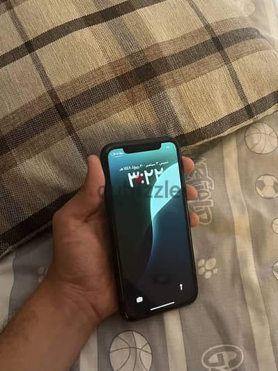 Apple - iPhone XR