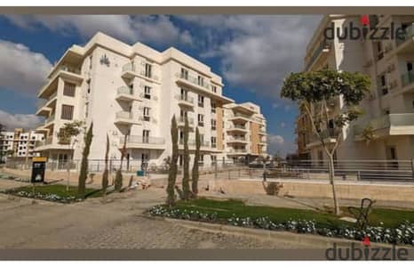 I villa roof ready to move lowest price in Mountain View Icity,,New Cairo