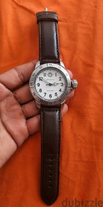 ساعة NAUTICA أصلية للبيع
