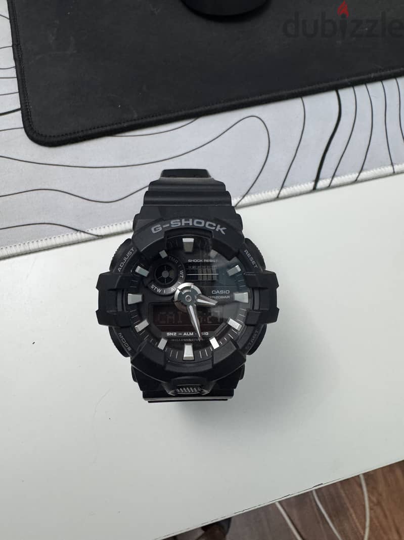 Casio G-Shock GA-700 4