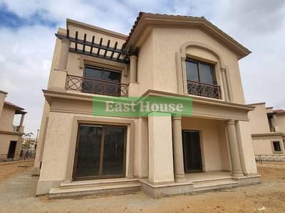 A detached villa for sale in Madinaty, fully paid for with the developer and ready for immediate occupancy, at a commercial price.