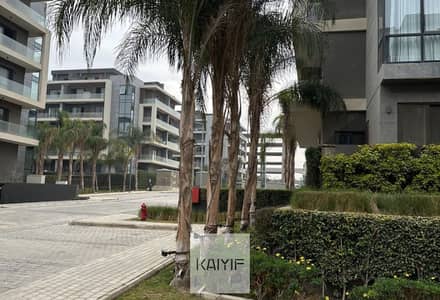 شقة للبيع في إلباتيو أورو بالتجمع الخامس El Patio Oro New Cairo دور أول واجهة شمالية مع جراج موقع مميز وتشطيب مميز