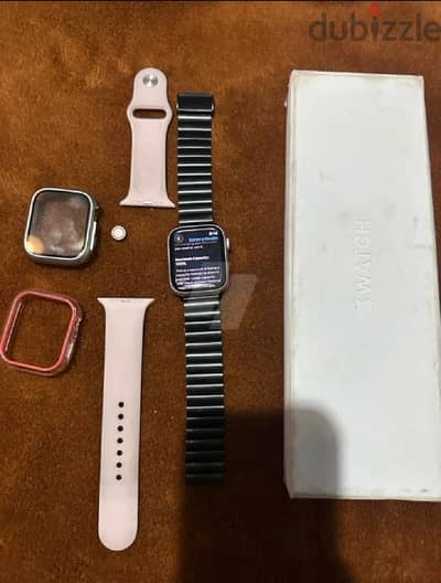 Apple watch Series 9 45mm light pink