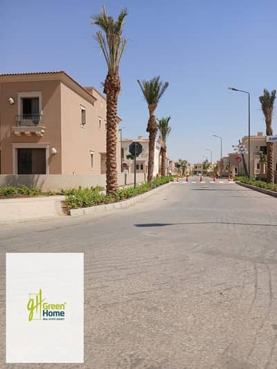أفضل فرصة سكنية في القاهرة الجديدة في موقع متميز. تاون هاوس ميدل  ​​للإيجار في سيتي جيت - الديار القطري