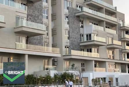 Spacious I-Villa Roof Middle with 350 sqm of BUA + Roof in Club Park, Mountain View I City.