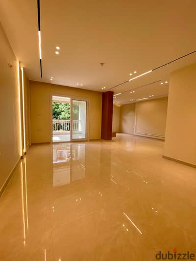 For sale in Madinaty, an apartment of 175 meters in b1, ultra-super luxurious finishes, garden view next to Open Air Mall