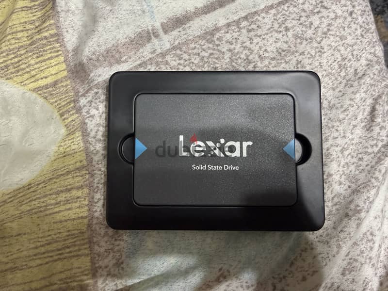 Lexar 240 zero like new 1