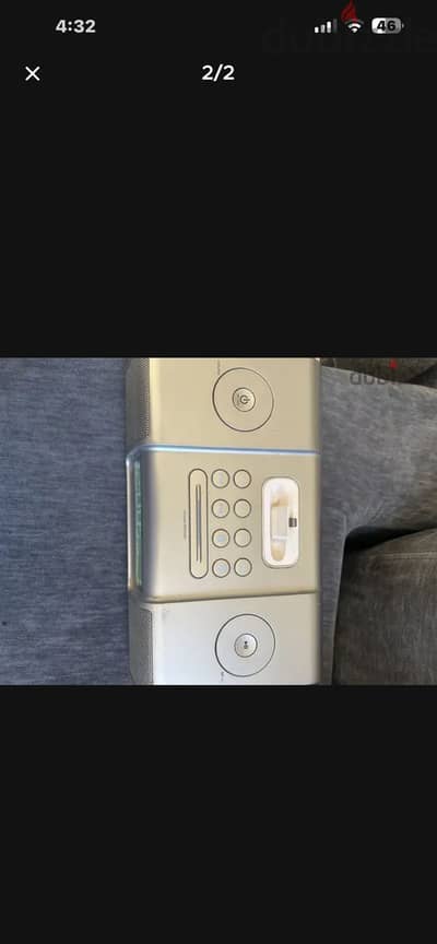 Apple IHome speaker and radio