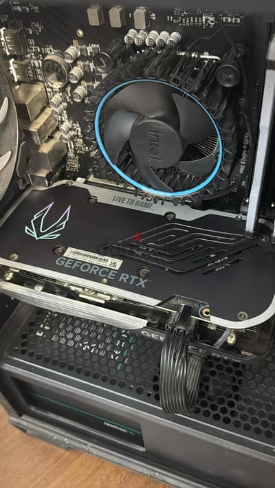 للبيع rtx 4060 ti 8 gb