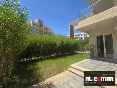 Apartment for rent in Mountain View iCity October; includes kitchen and air conditioning; ground floor with a garden.