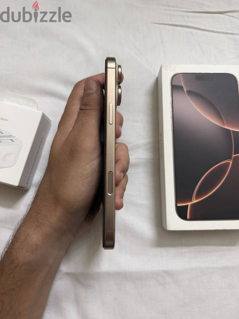Apple - iPhone 16 Pro Max 3