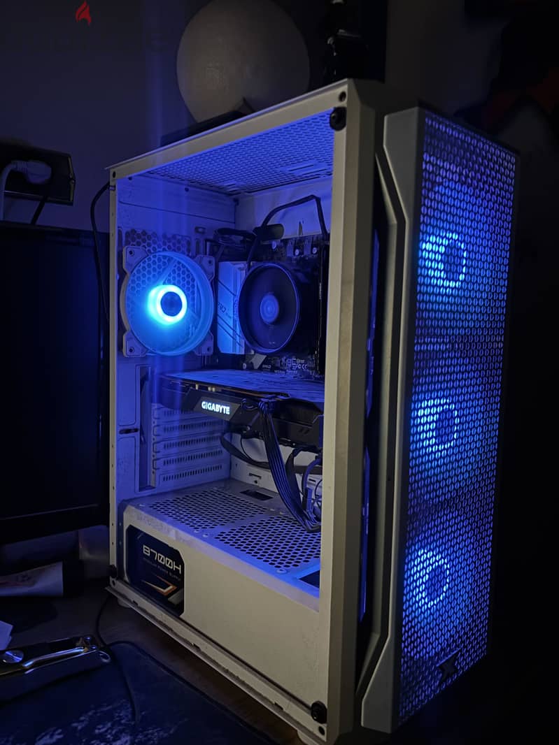 Rx5500XT + Ryzen 5 3600 gaming pc 2