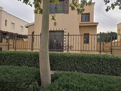 254m Ready to move Standalone Villa for Sale in Mivida Emaar New Cairo