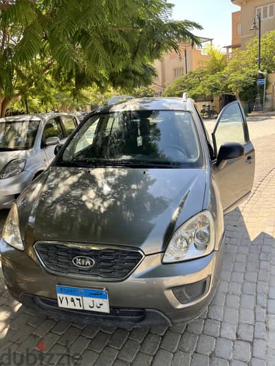 Kia Carens 2011