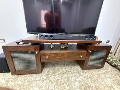 Fully furnished used living room